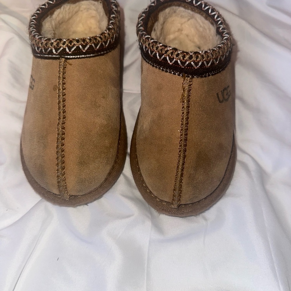 UGG Kids Brown Cozy Slippers